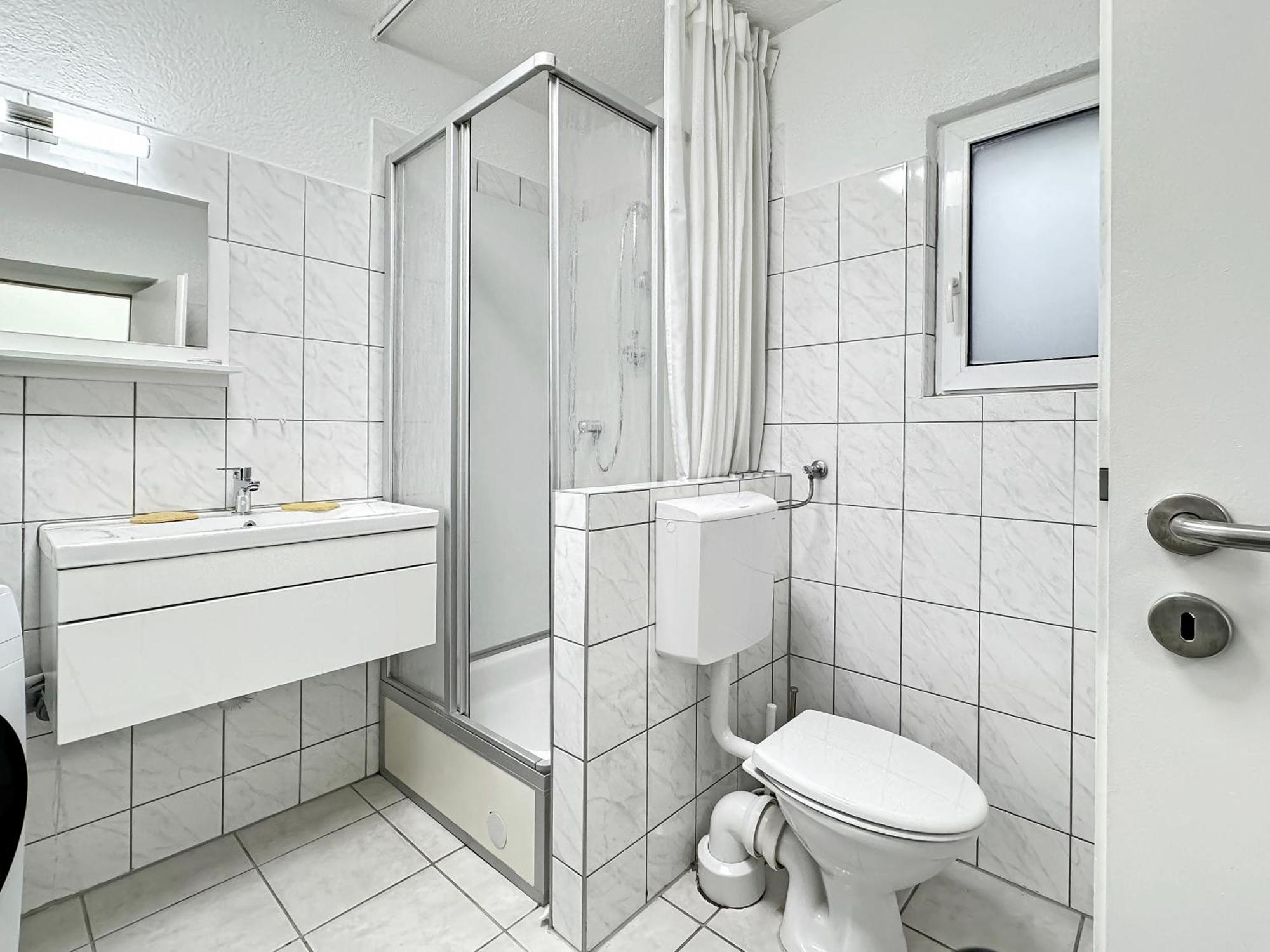 Esslingen am Neckar 2 Zimmer Apartment Fuer 6 P, 15 Min Zum Flughafen מראה חיצוני תמונה